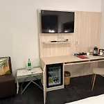 מלון דירות Schaumburg - Boutique 3*