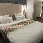 מלון דירות Schaumburg - Boutique 3*