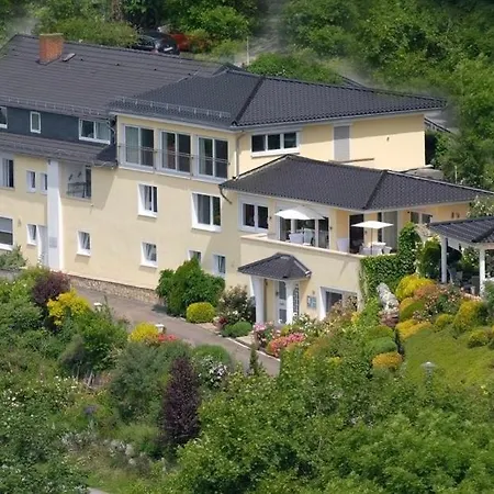 Villa Schaumburg 3*