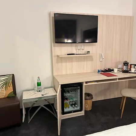 Aparthotel Villa Schaumburg 3*