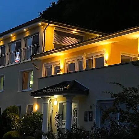 Villa Schaumburg 3*