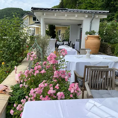 Aparthotel Villa Schaumburg 3*