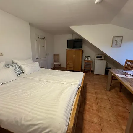 Aparthotel Villa Schaumburg 3*