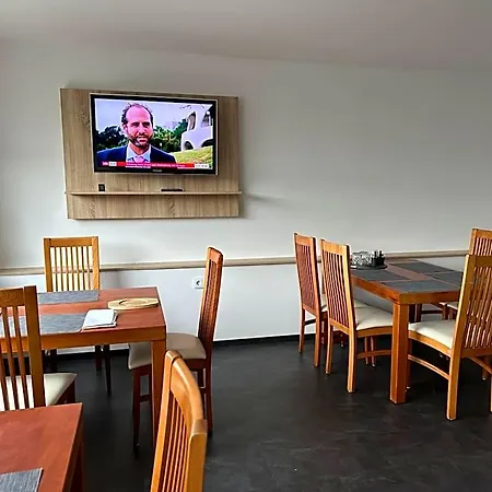 Schaumburg - Boutique מלון דירות 3*